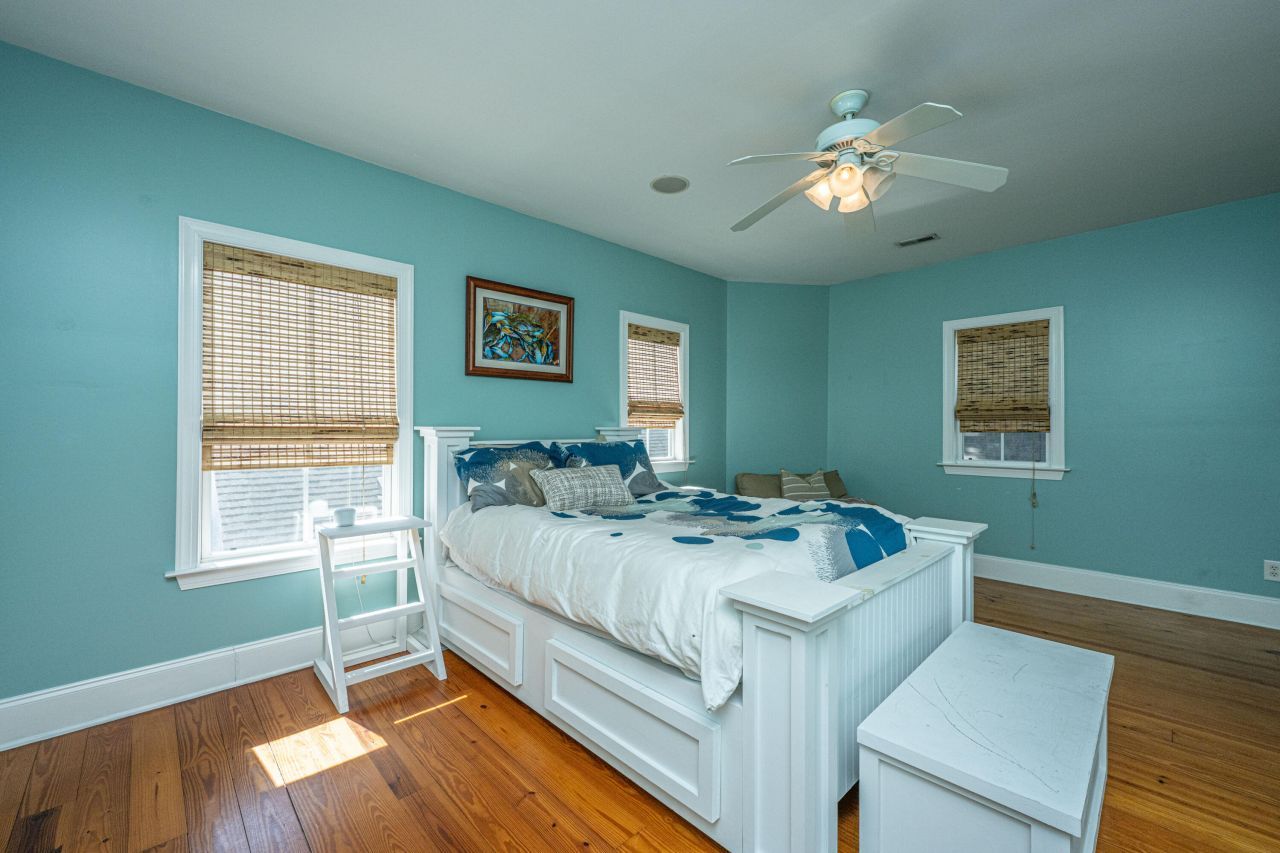 455 Slidel Street Photo 28