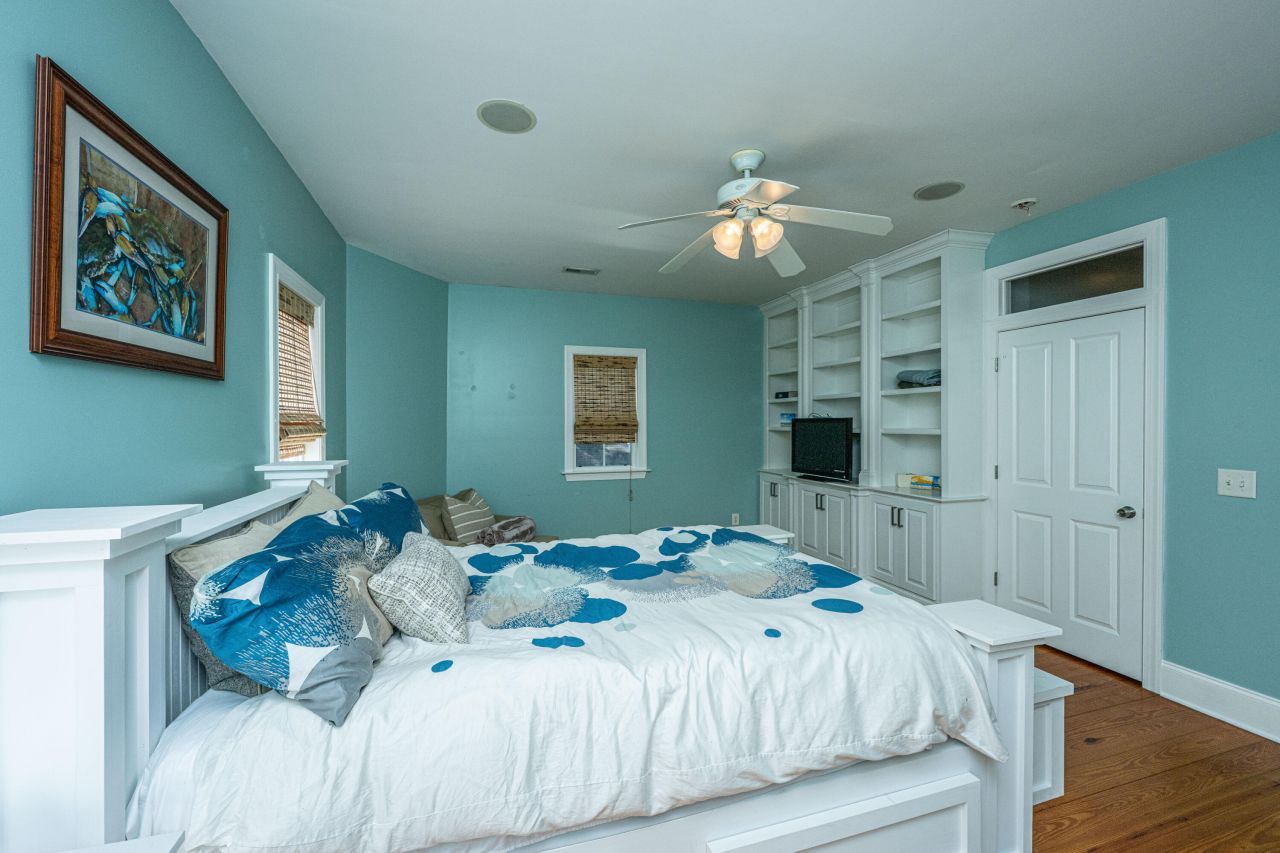 455 Slidel Street Photo 29