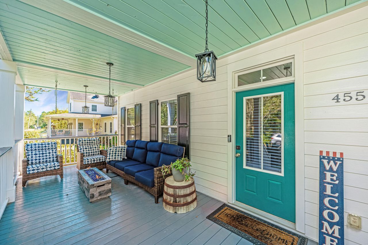 455 Slidel Street Photo 5