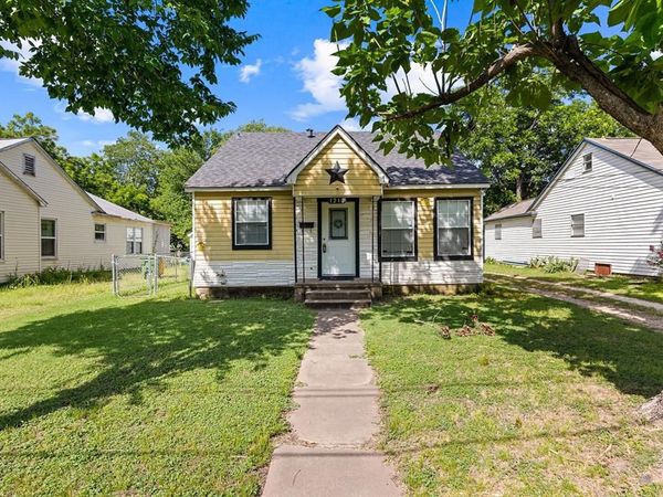 1212 Lewis Street, Waco, TX 76705