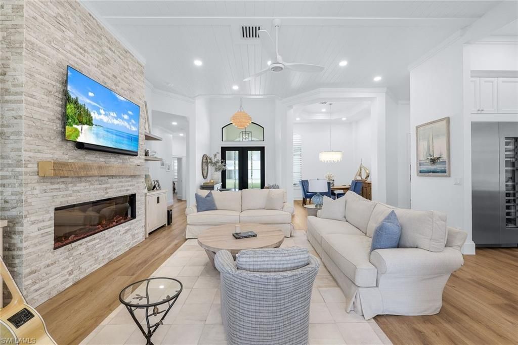 5092 Cerromar Dr, Naples, FL 34112 Photo