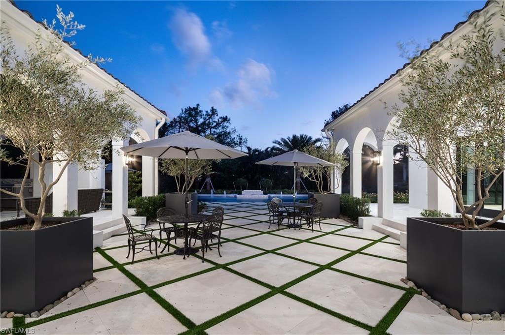 50 Mahogany Dr, Naples, FL 34108 Photo