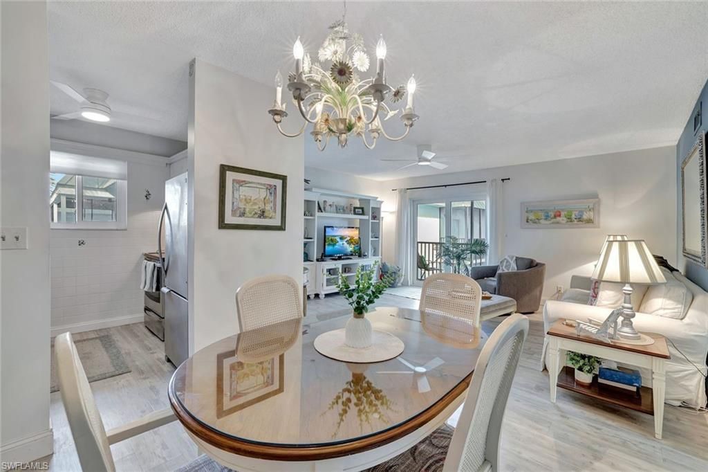 766 Central Ave, Unit 303, Naples, FL 34102 Photo