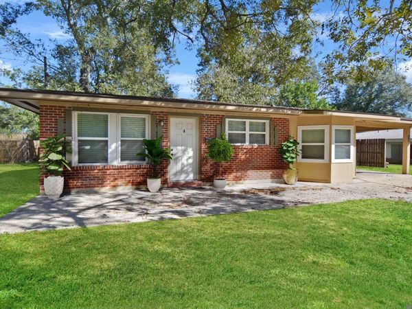 1224 Kline St, Denham Springs, LA 70726