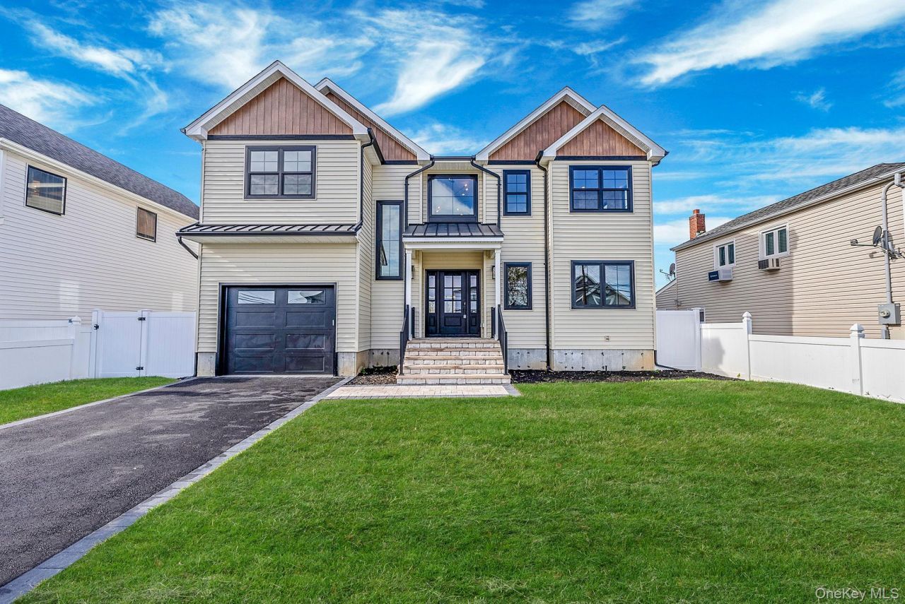 2542 Lefferts Place, Bellmore, NY 11710 Main Photo