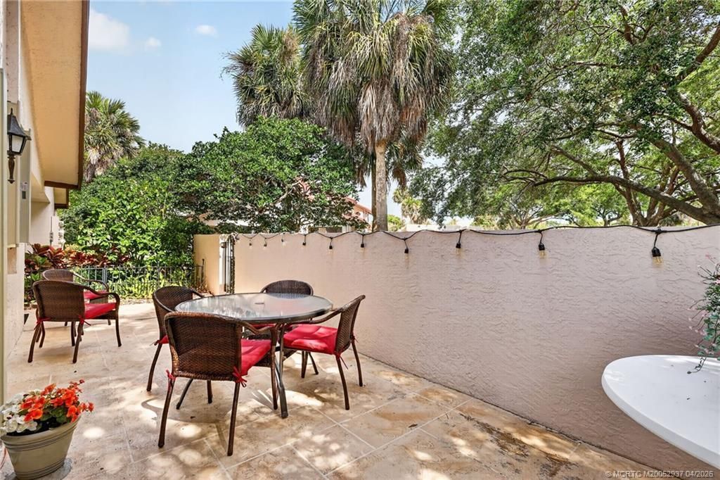 6001 SE Martinique Drive, Unit 104, Stuart, FL 34997 Photo