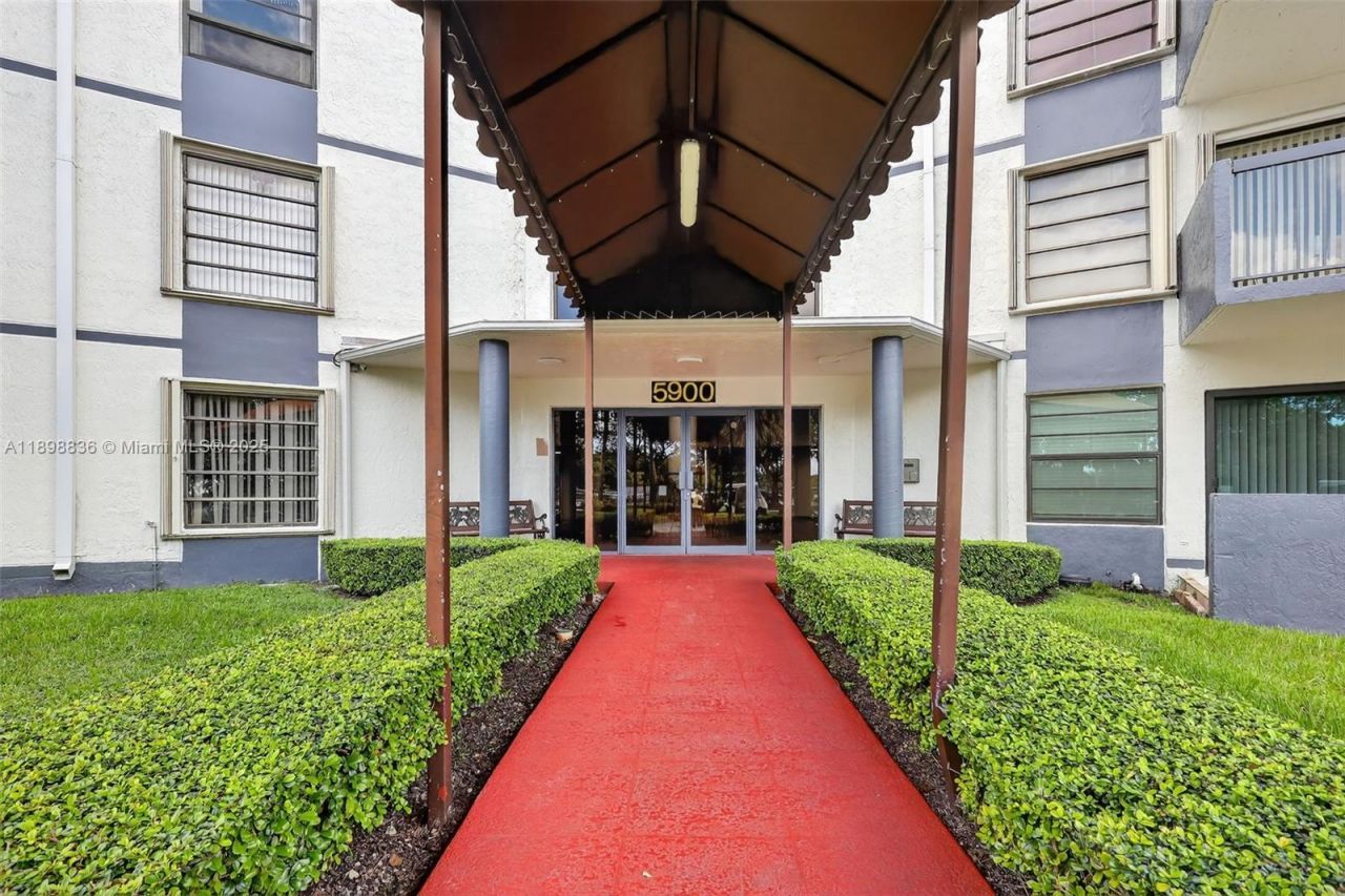 5900 SW 127th Ave, Unit 3113, Miami, FL 33183 Photo