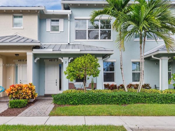 4810 Eucalyptus Dr, Unit 3, Hollywood, FL 33021