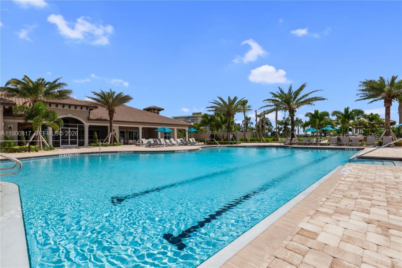 4810 Eucalyptus Dr, Unit 3, Hollywood, FL 33021 Photo