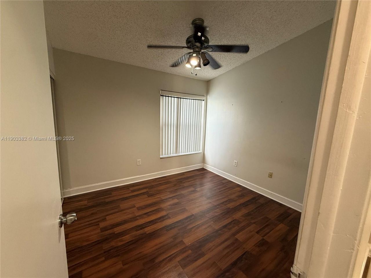 2901 San Remo Cir, Homestead, FL 33035 Photo