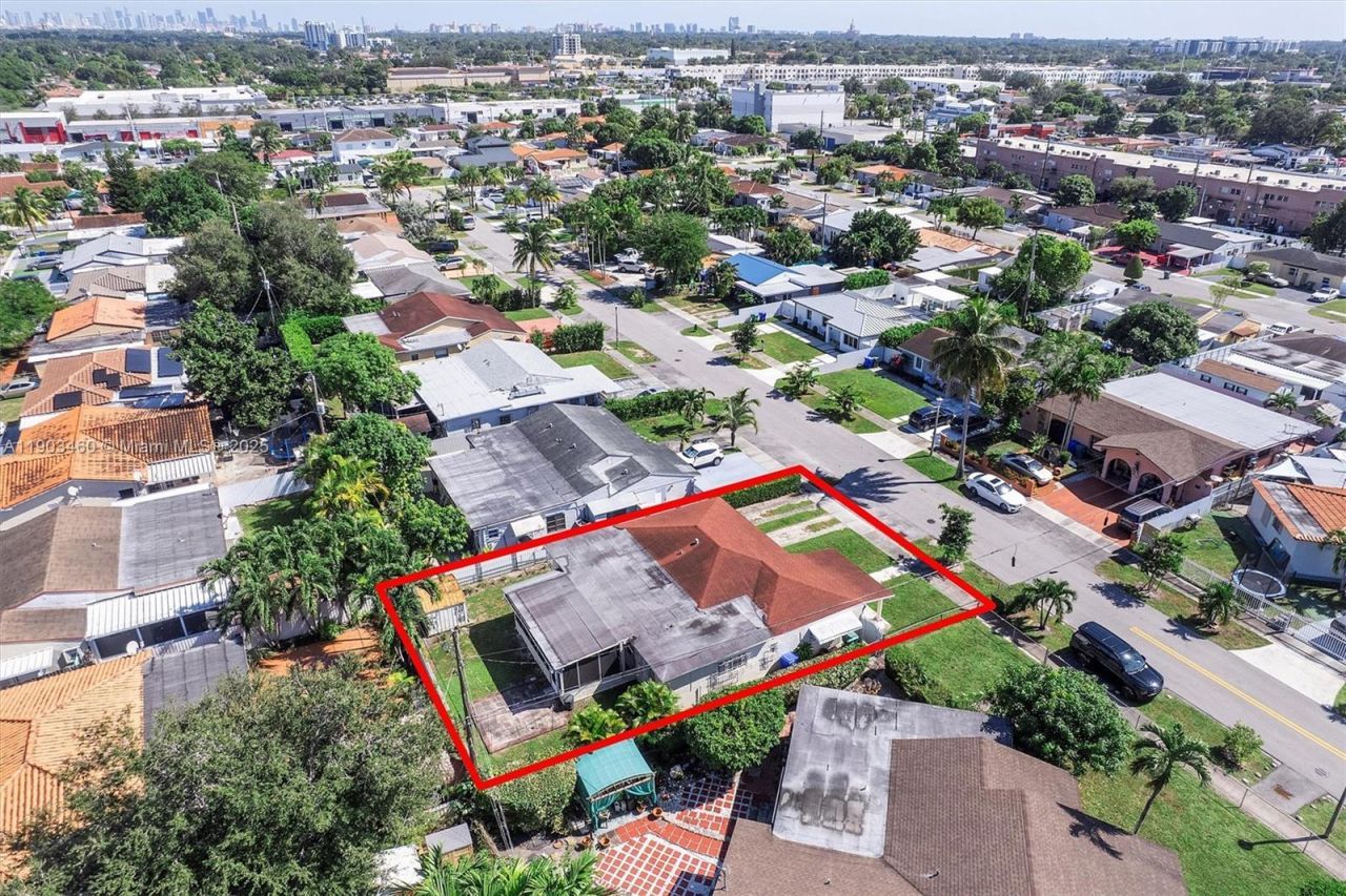 7231 SW 6th St, Miami, FL 33144 Photo