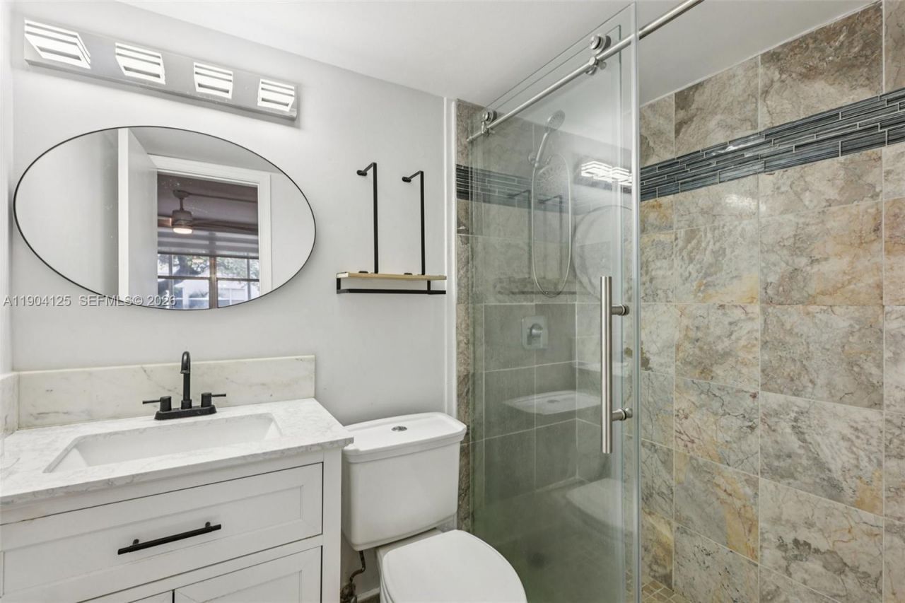 2012 S Federal Hwy, Unit 105, Boynton Beach, FL 33435 Photo