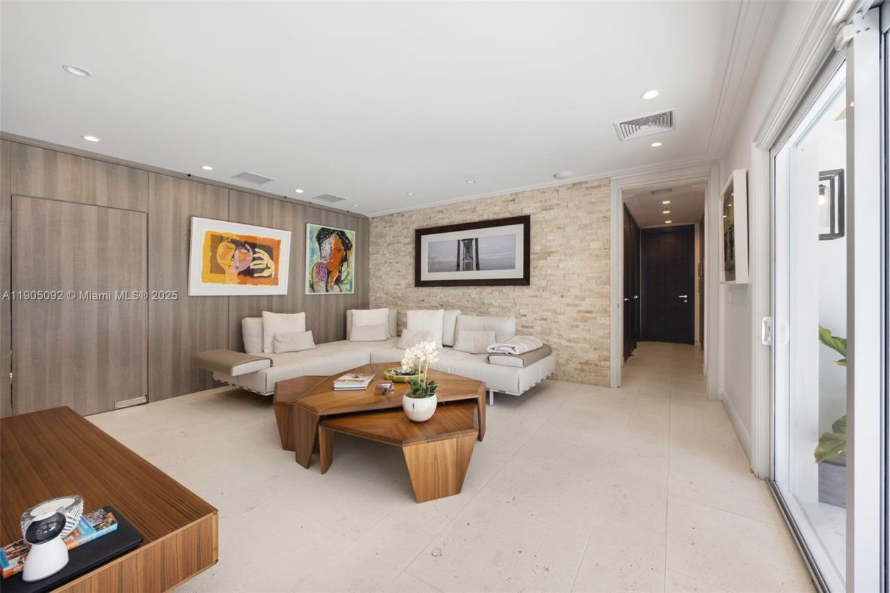 1233 102nd St, Bay Harbor Islands, FL 33154 Photo