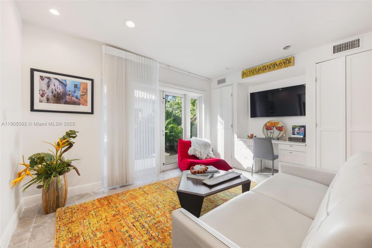 1233 102nd St, Bay Harbor Islands, FL 33154 Photo