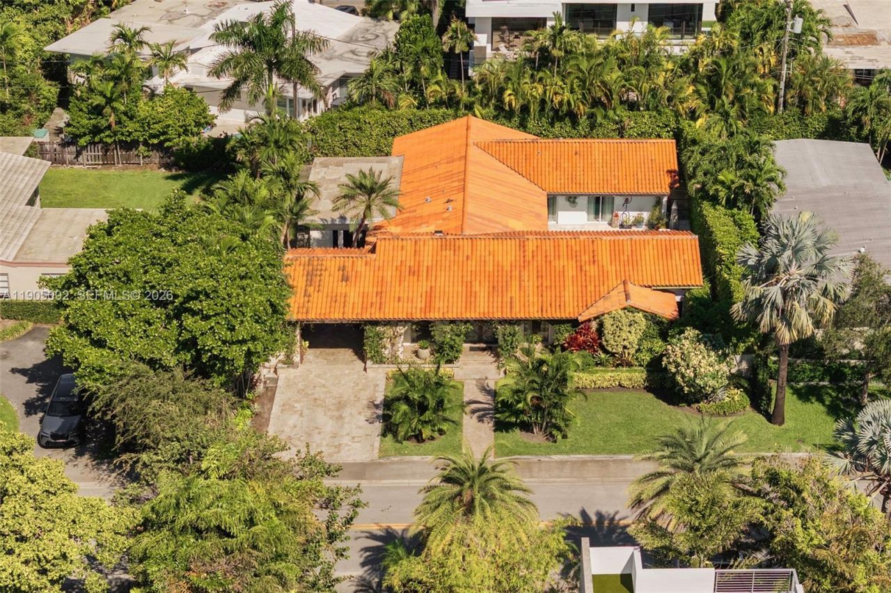 1233 102nd St, Bay Harbor Islands, FL 33154 Photo