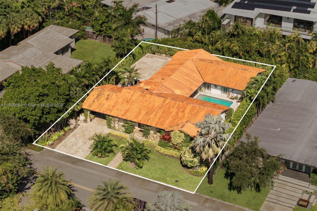 1233 102nd St, Bay Harbor Islands, FL 33154 Photo