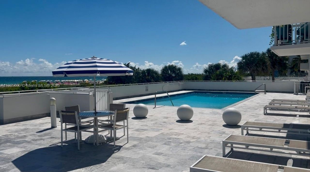 401 Ocean Dr, Unit 322, Miami Beach, FL 33139 Photo