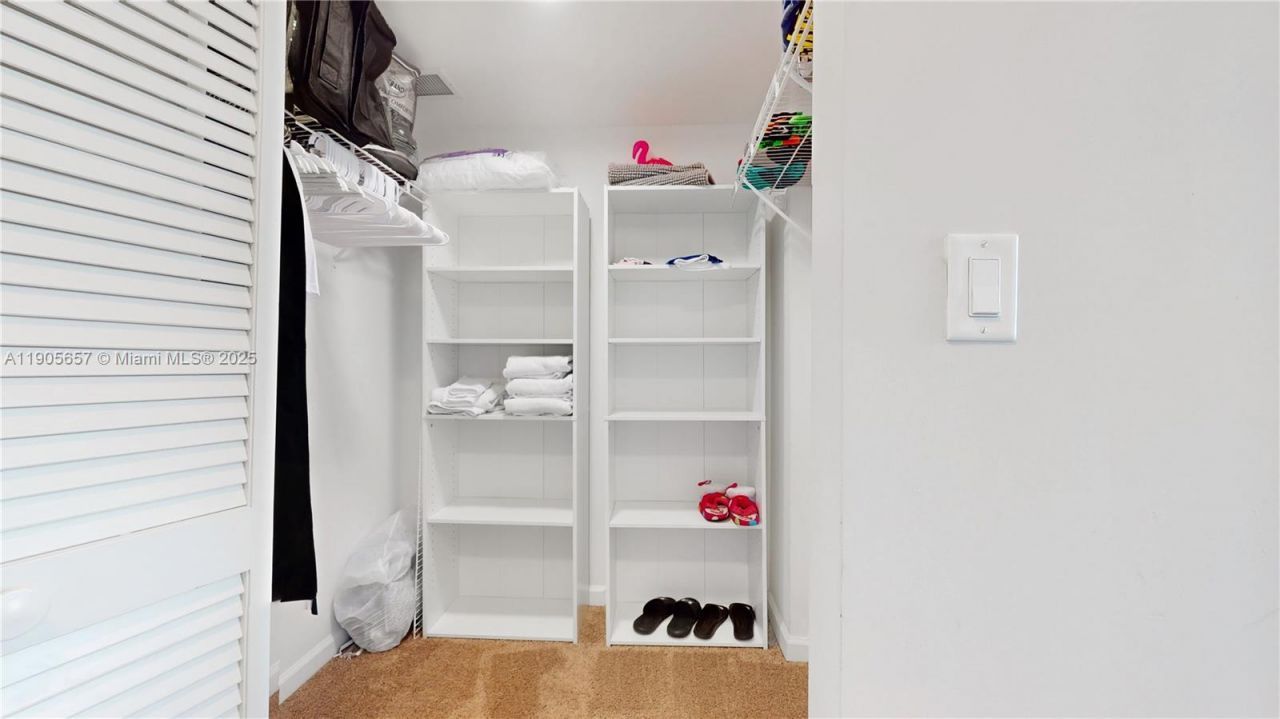 19501 W Country Club Dr, Unit PH-10, Aventura, FL 33180 Photo