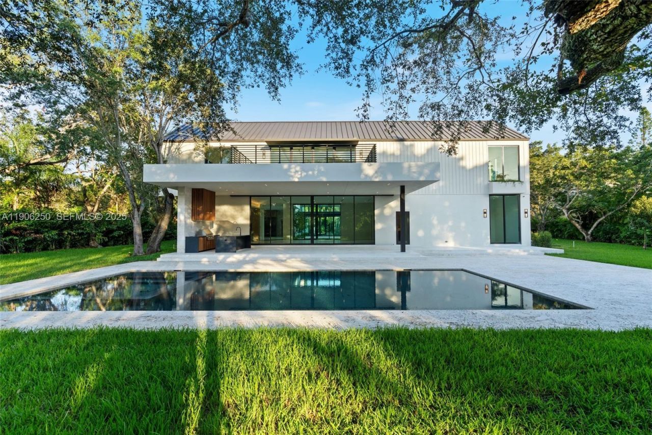 9400 SW 60th Ct, Pinecrest, FL 33156 Photo