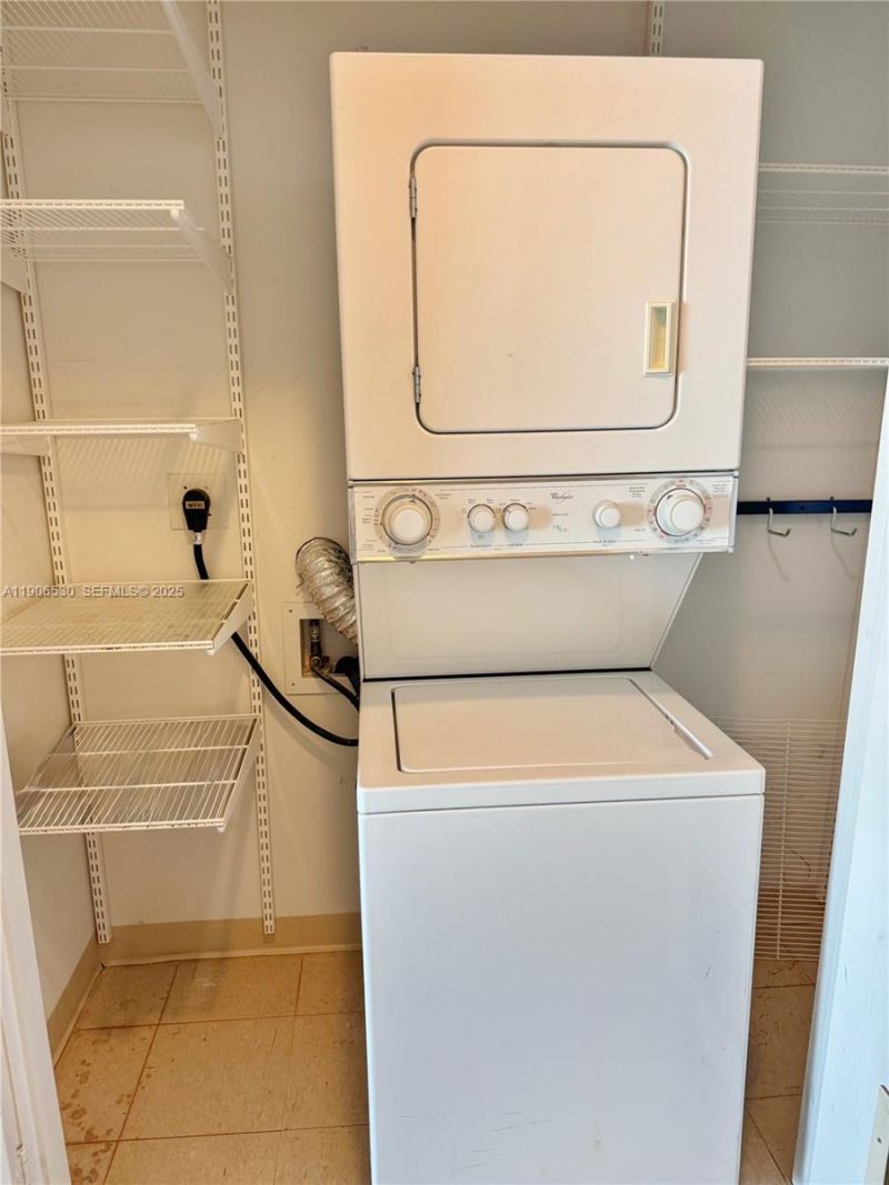 9055 SW 73rd Ct, Unit 907, Miami, FL 33156 Photo