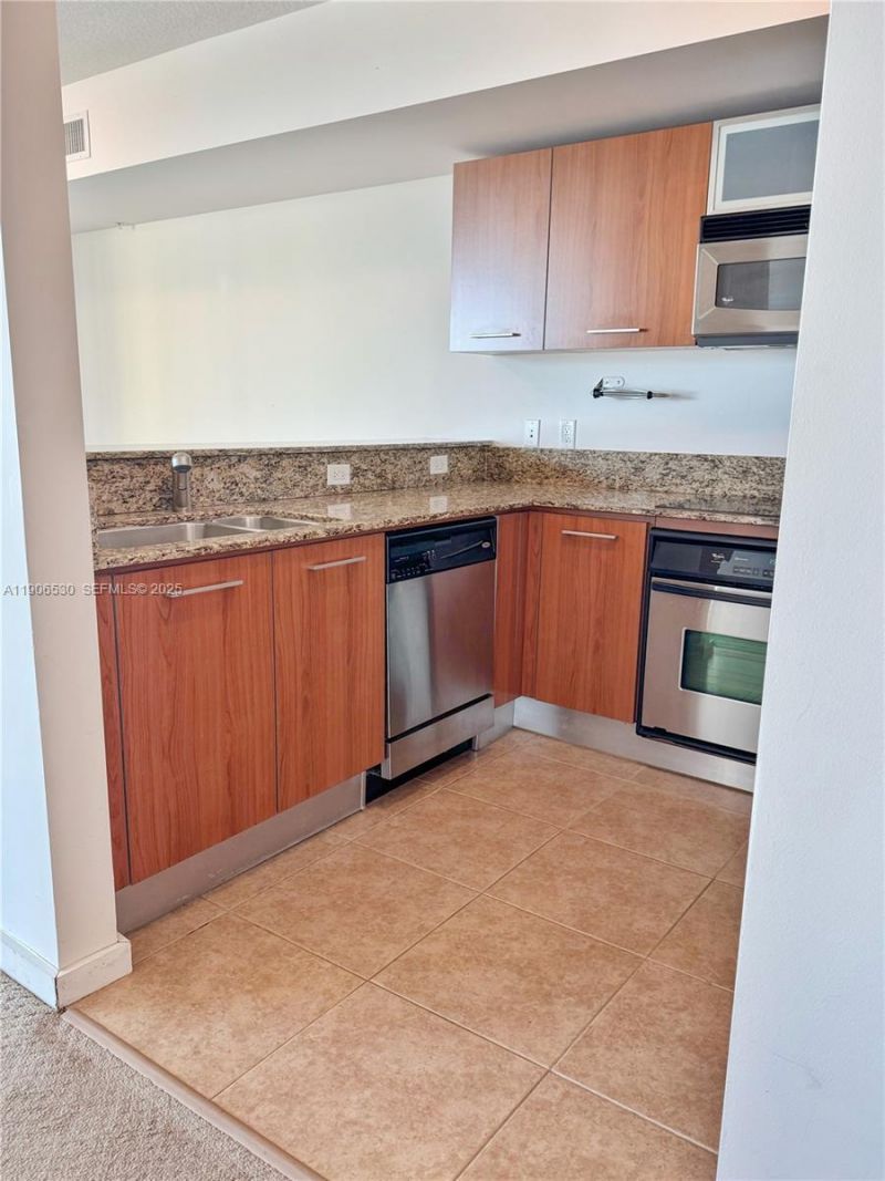 9055 SW 73rd Ct, Unit 907, Miami, FL 33156 Photo