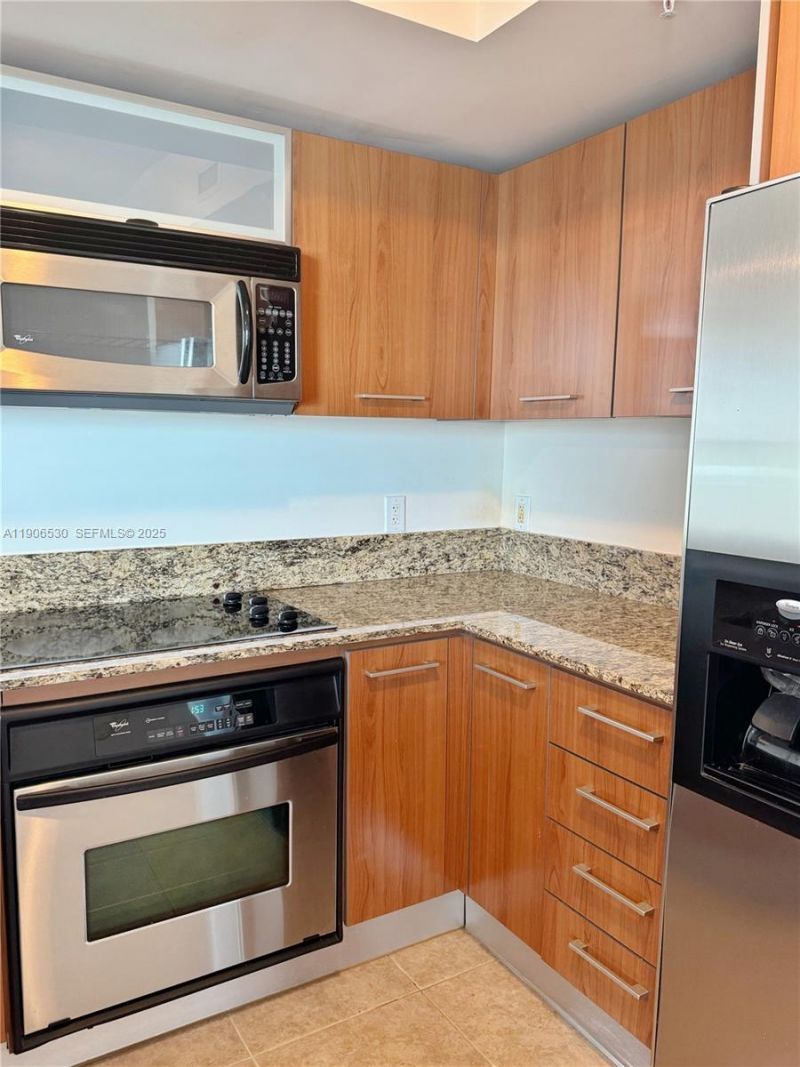 9055 SW 73rd Ct, Unit 907, Miami, FL 33156 Photo