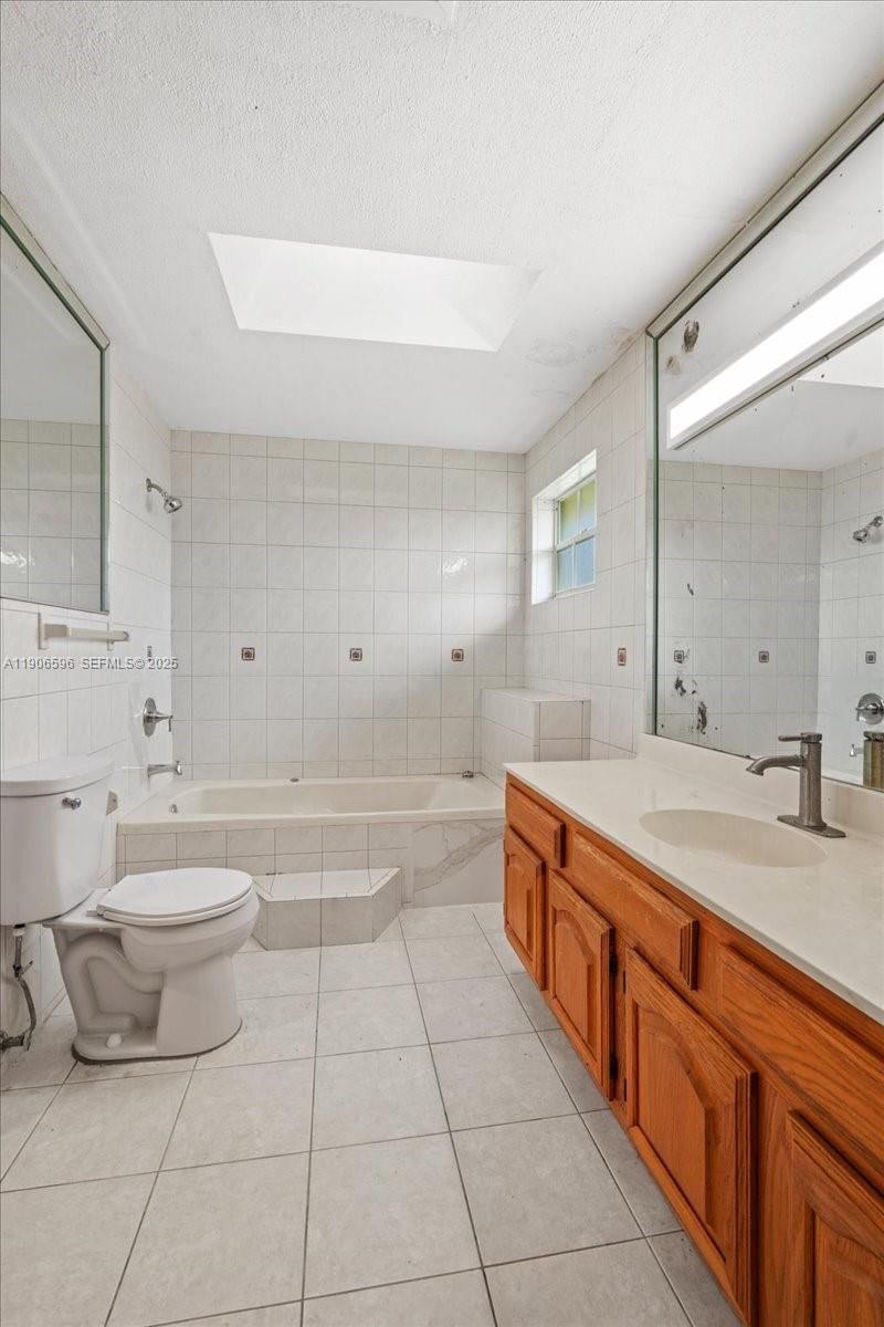 12970 SW 187th Ter, Miami, FL 33177 Photo