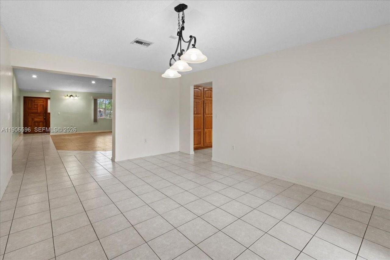 12970 SW 187th Ter, Miami, FL 33177 Photo