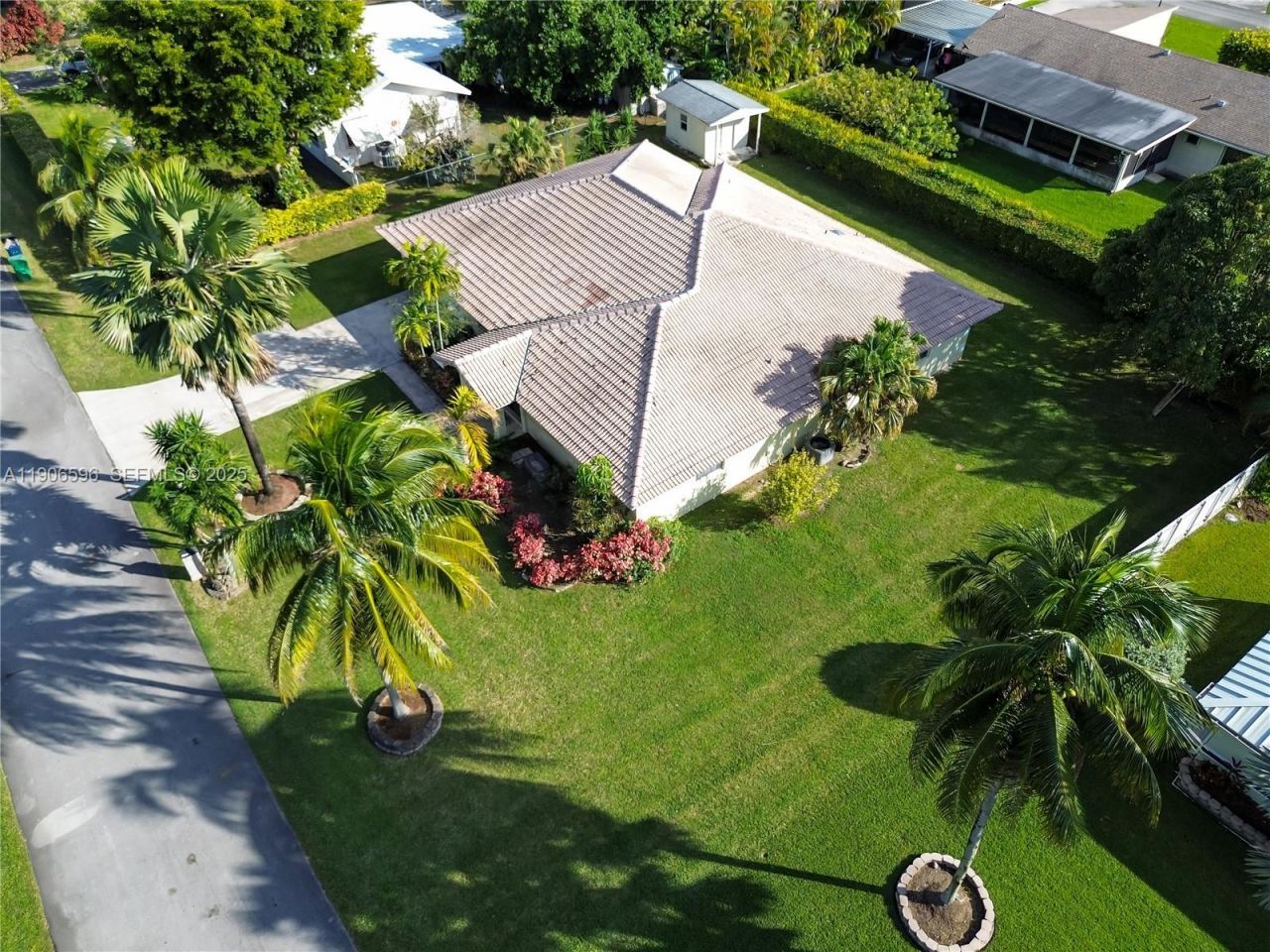 12970 SW 187th Ter, Miami, FL 33177 Photo