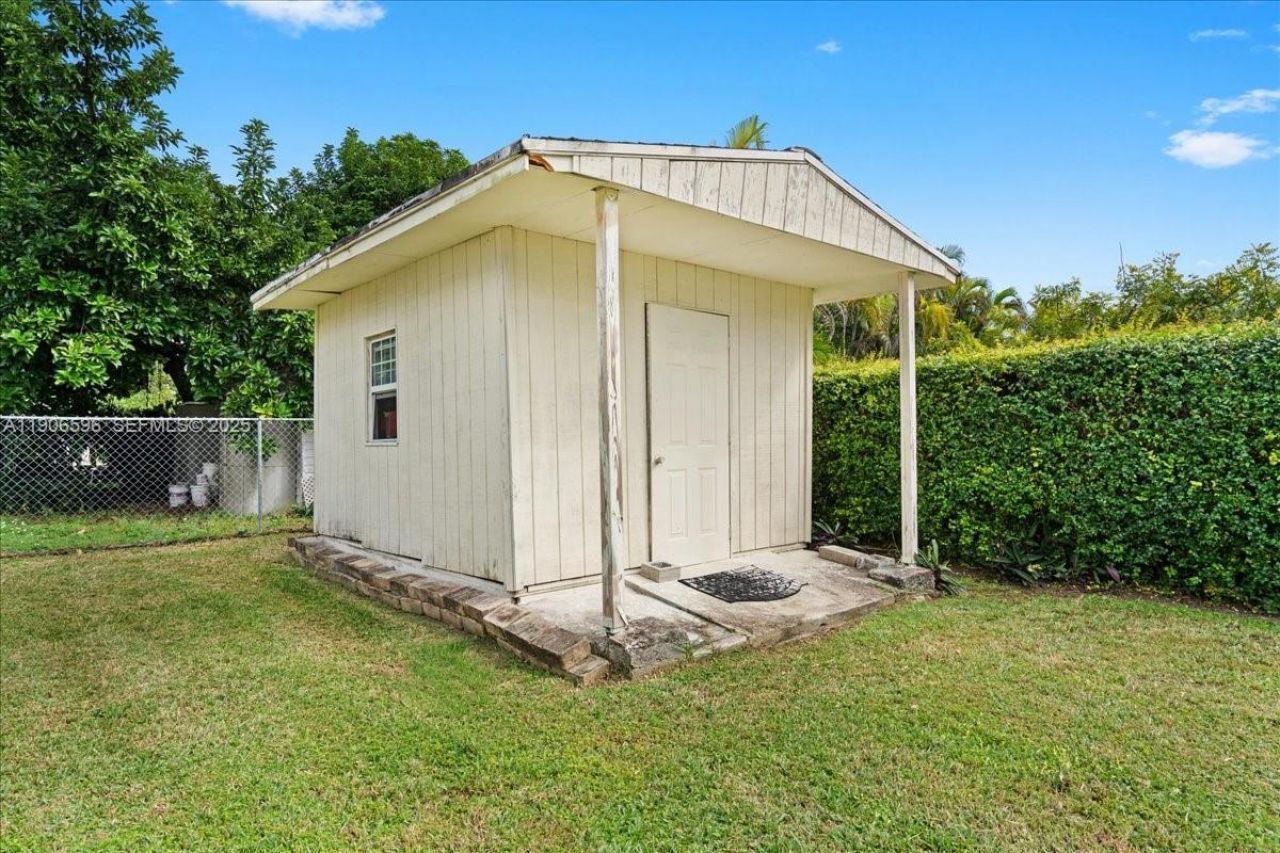 12970 SW 187th Ter, Miami, FL 33177 Photo