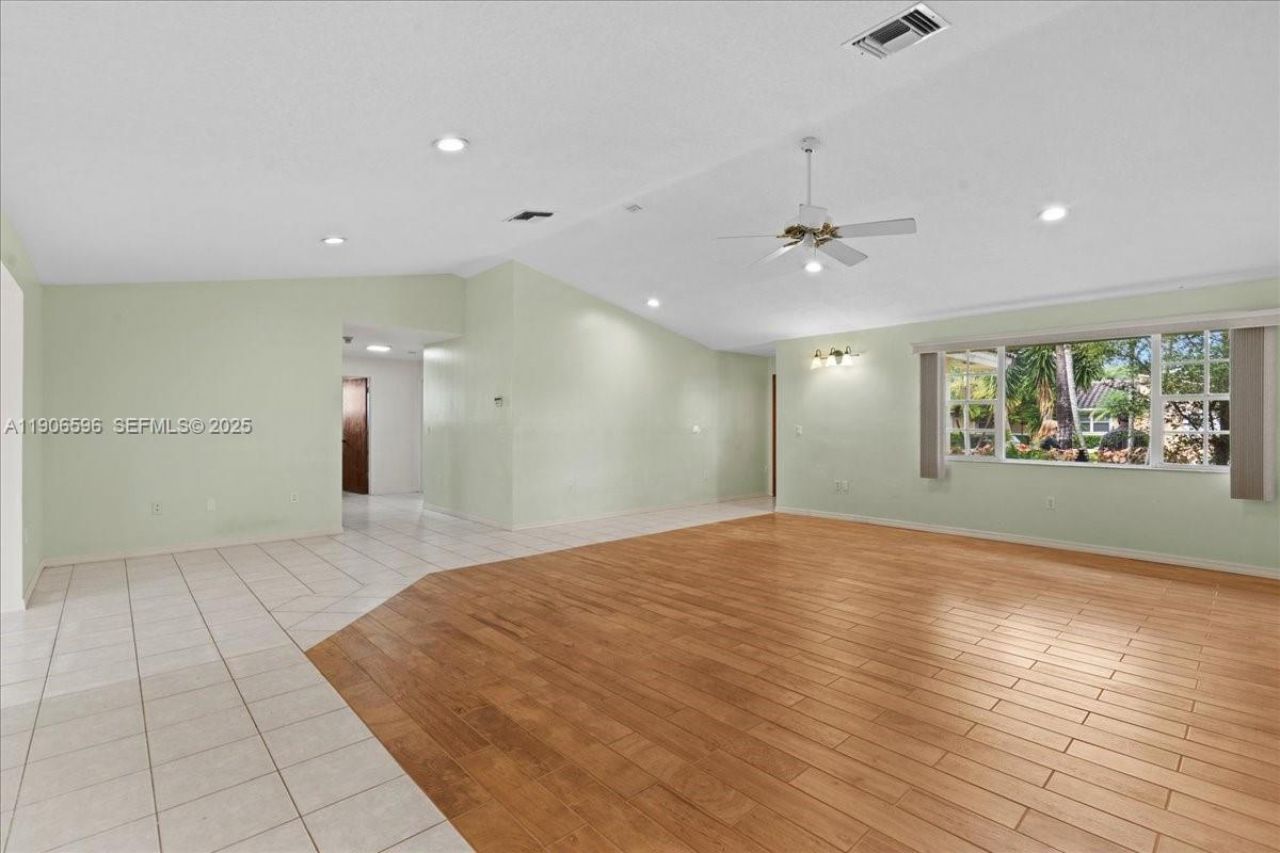 12970 SW 187th Ter, Miami, FL 33177 Photo