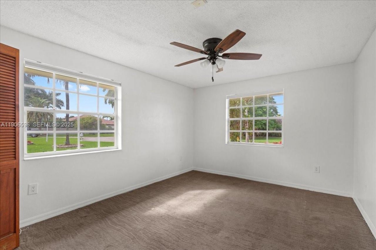 12970 SW 187th Ter, Miami, FL 33177 Photo