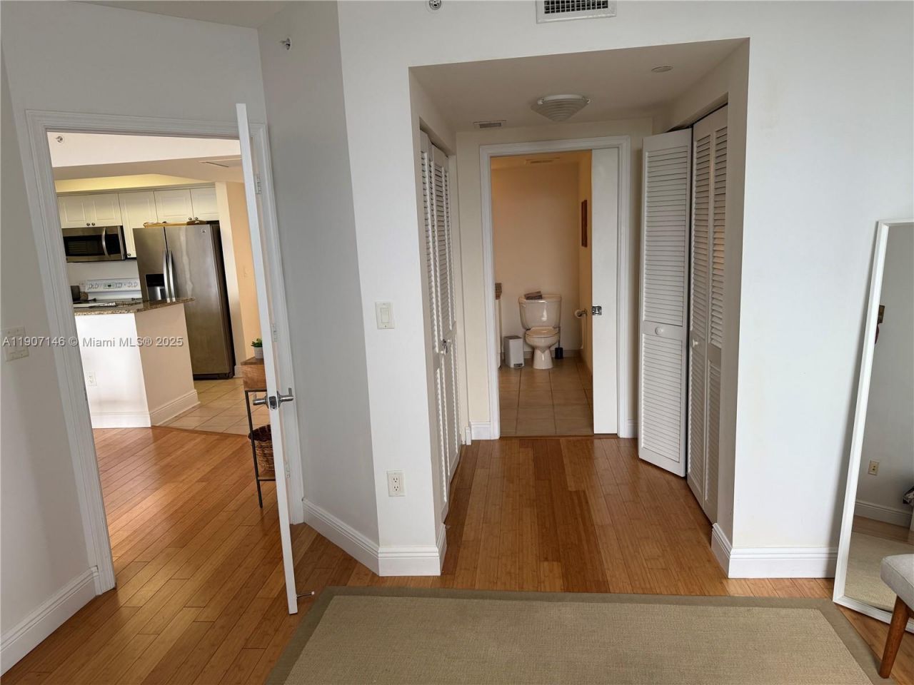 19501 W Country Club Dr, Unit 1405, Aventura, FL 33180 Photo