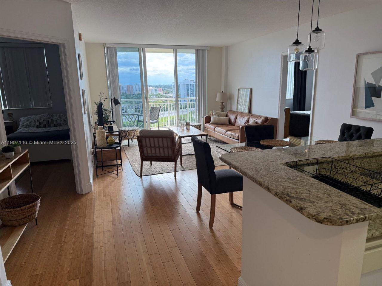 19501 W Country Club Dr, Unit 1405, Aventura, FL 33180 Photo