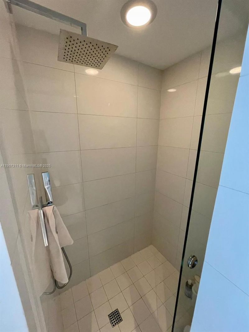 1300 S Miami Ave, Unit 3809, Miami, FL 33130 Photo