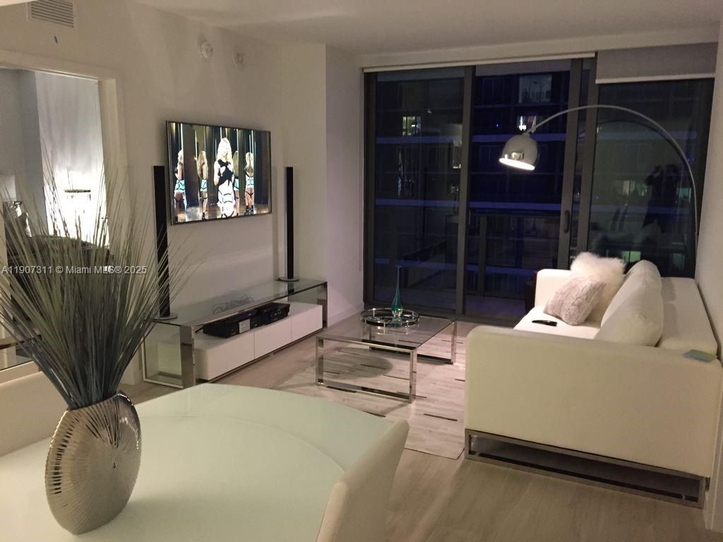 1300 S Miami Ave, Unit 3809, Miami, FL 33130 Photo