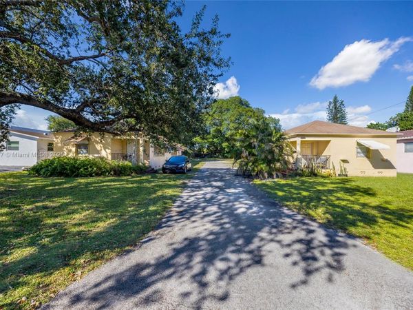 2459 Pierce St, Unit 1-6, Hollywood, FL 33020