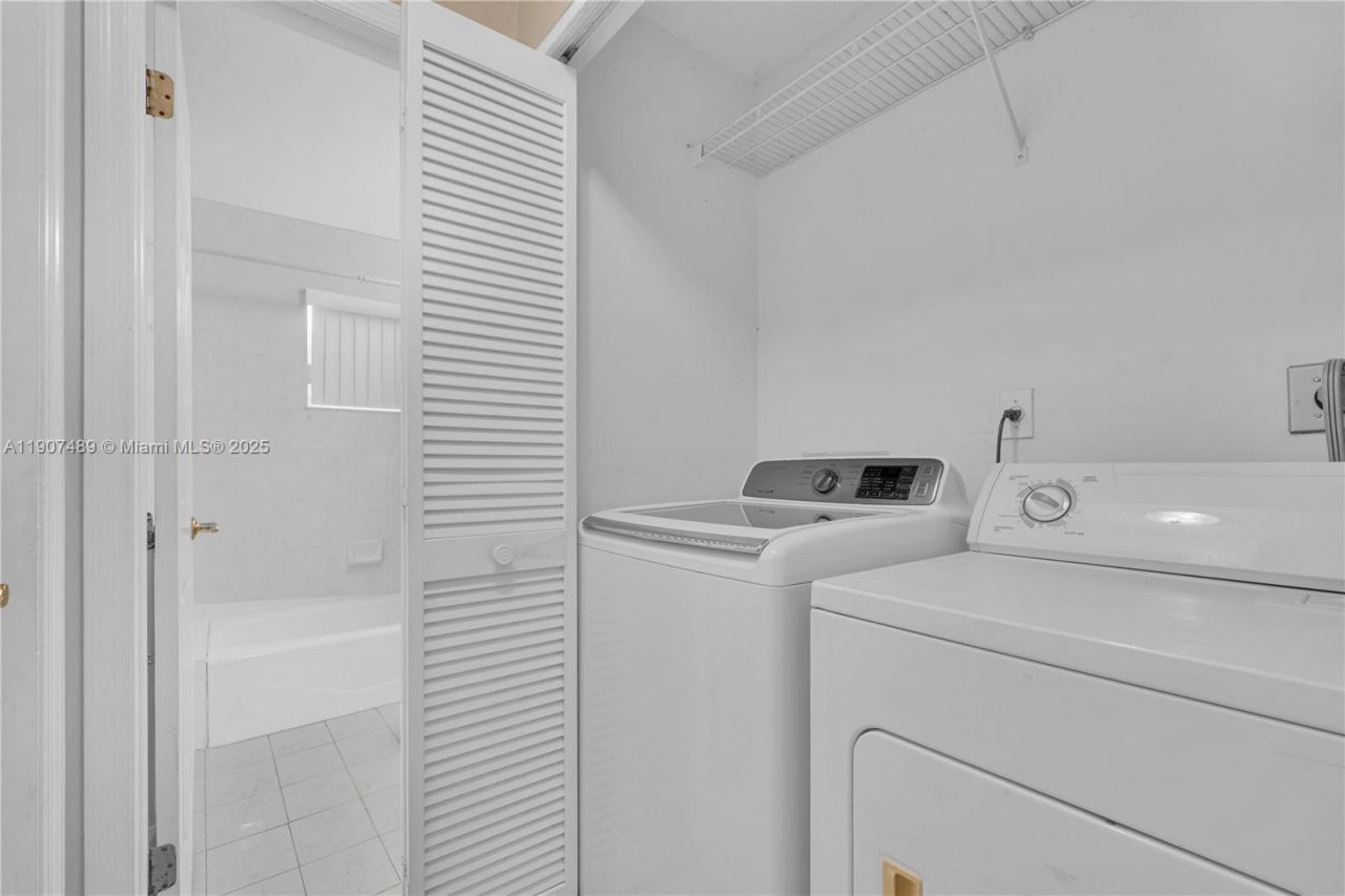 11041 SW 138th Ave, Miami, FL 33186 Photo