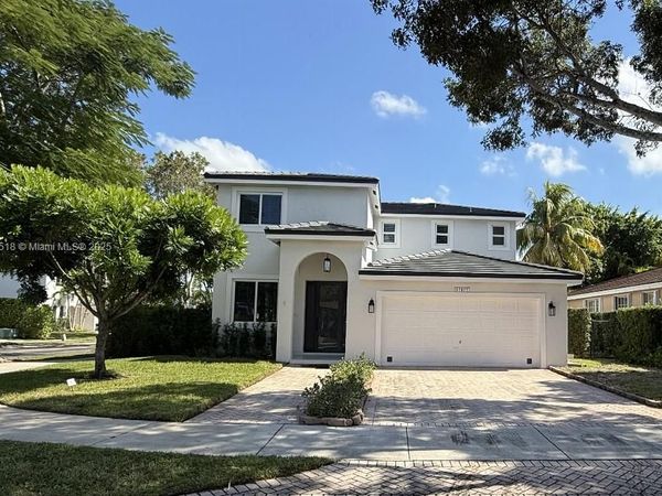 12427 SW 121st Ave, Miami, FL 33186
