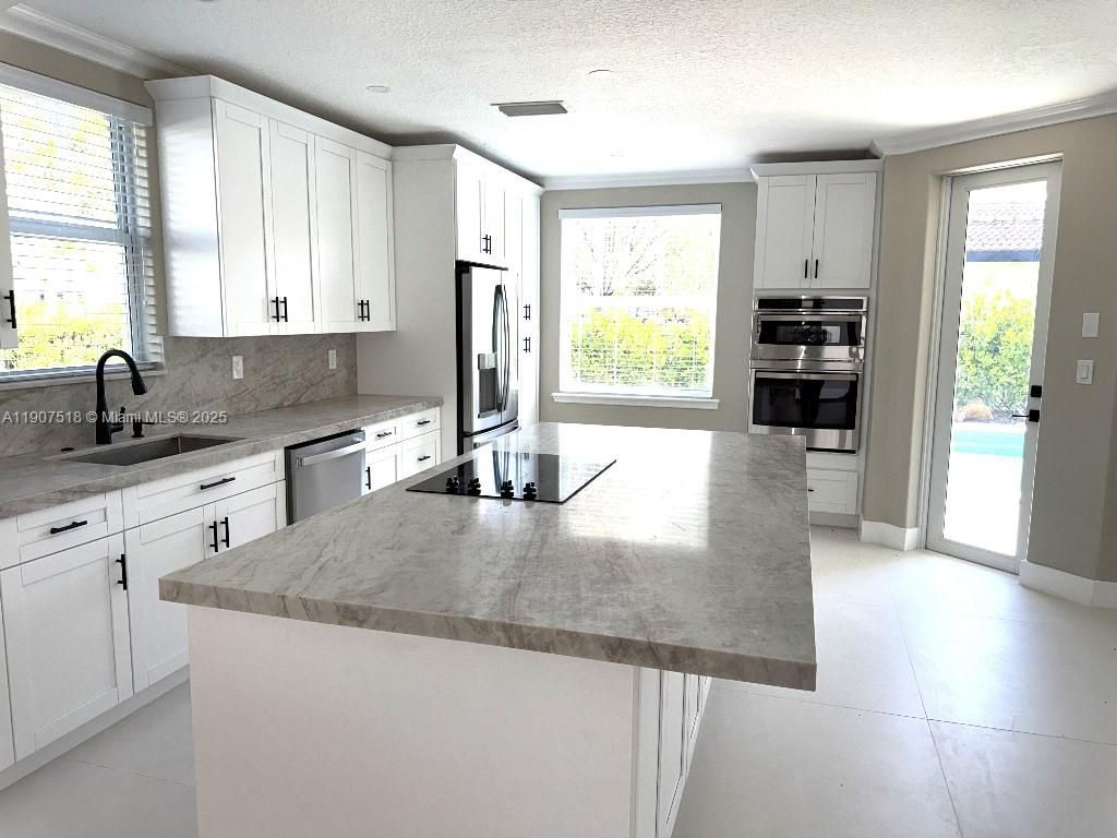 12427 SW 121st Ave, Miami, FL 33186 Photo