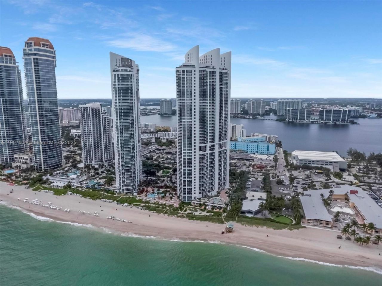 18201 Collins Ave, Unit 1408, Sunny Isles Beach, FL 33160 Photo