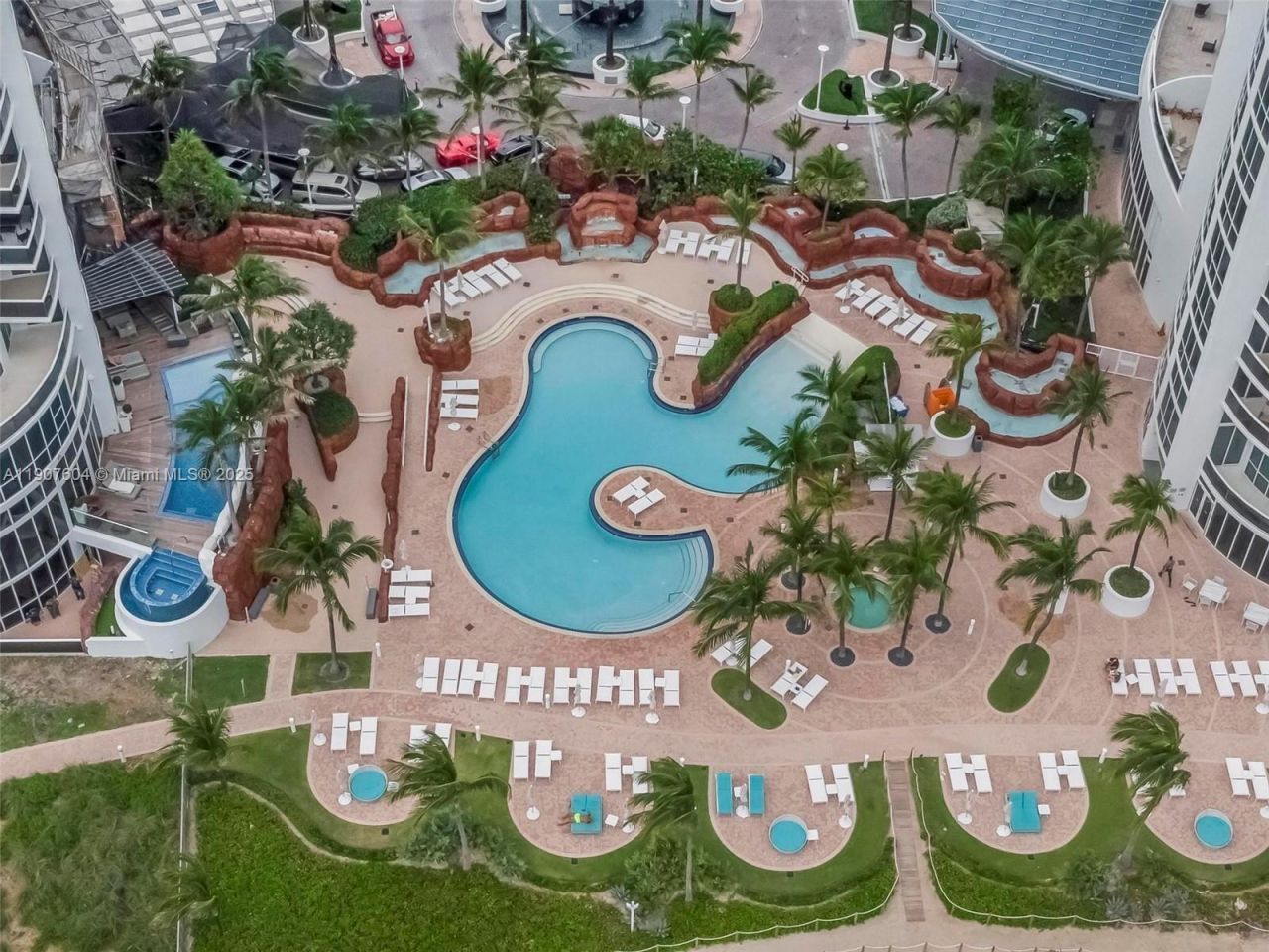 18201 Collins Ave, Unit 1408, Sunny Isles Beach, FL 33160 Photo