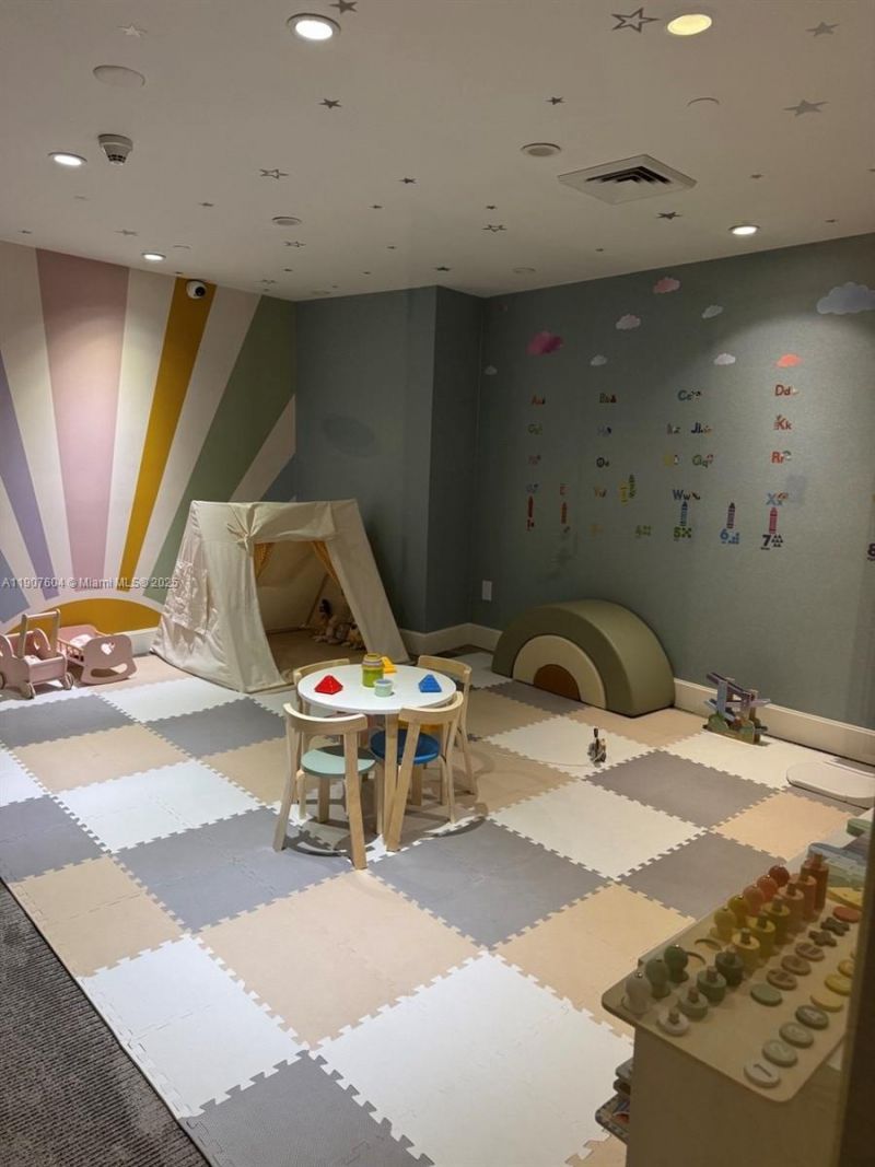 18201 Collins Ave, Unit 1408, Sunny Isles Beach, FL 33160 Photo