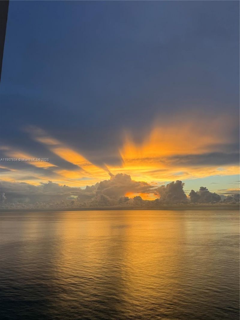 18201 Collins Ave, Unit 1408, Sunny Isles Beach, FL 33160 Photo