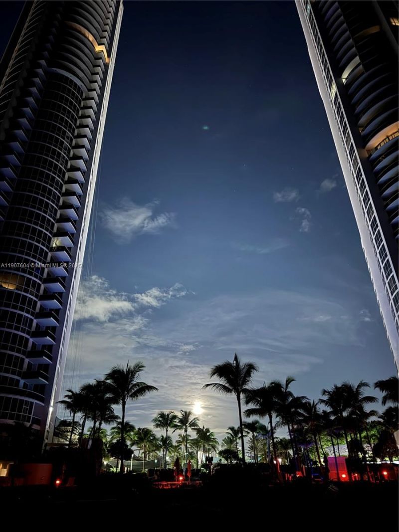 18201 Collins Ave, Unit 1408, Sunny Isles Beach, FL 33160 Photo