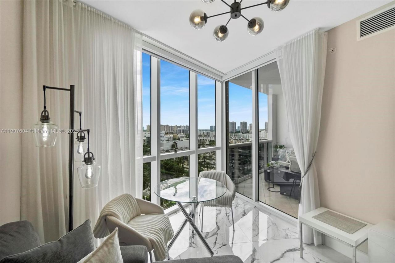 18201 Collins Ave, Unit 1408, Sunny Isles Beach, FL 33160 Photo
