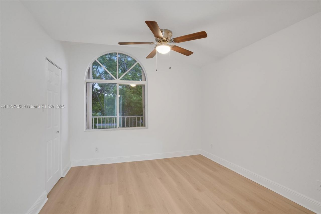 15770 SW 106th Ter, Unit 208, Miami, FL 33196 Photo