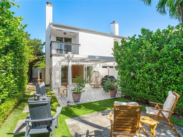 1616 NE 5th St., Fort Lauderdale, FL 33301