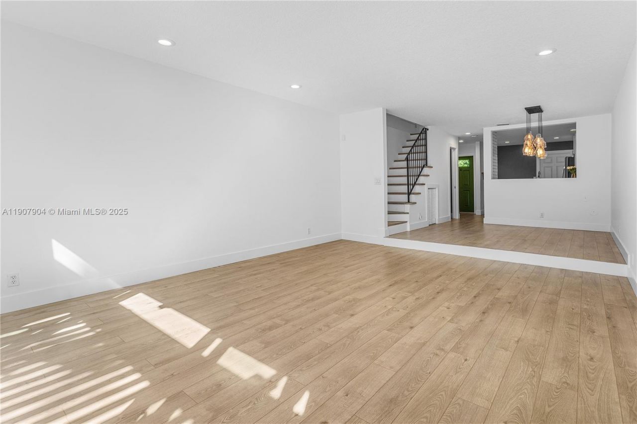 1616 NE 5th St., Fort Lauderdale, FL 33301 Photo