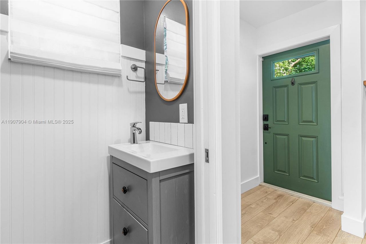 1616 NE 5th St., Fort Lauderdale, FL 33301 Photo